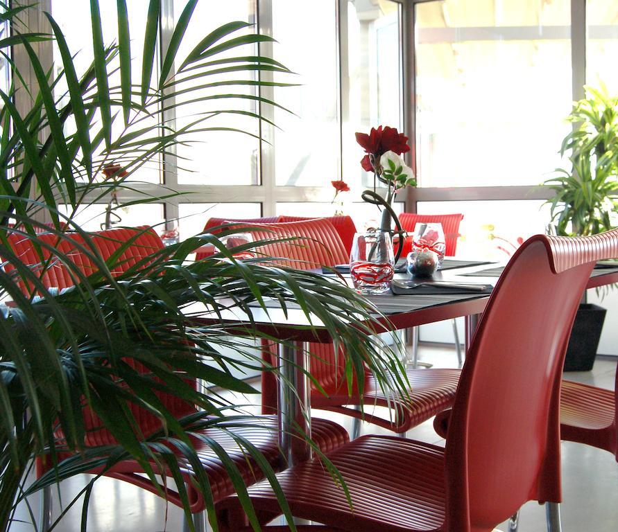 Auberge FlyZone Lézignan-Corbières Extérieur photo